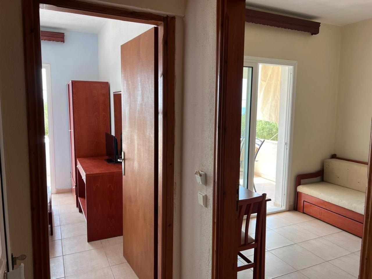 Stavros Apartments Νέα Σκιώνη Εξωτερικό φωτογραφία